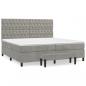 Preview: Boxspringbett mit Matratze Hellgrau 200x200 cm Samt