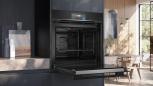 Preview: Siemens HB778G3B1 iQ700 A+ Einbau-Backofen, 60 cm breit, 71L, ActiveClean, cookControlPro, Home Connect , TFT-Full-Touchdisplay Pro, schwarz/edelstahl