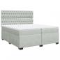 Preview: Boxspringbett mit Matratze Hellgrau 200x200 cm Samt