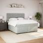 Preview: Boxspringbett mit Matratze Hellgrau 200x200 cm Samt