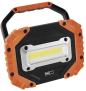 Preview: EMOS COB LED Arbeitsleuchte, 700 lm, 4x AA, schwarz-orange