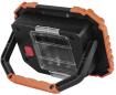 Preview: EMOS COB LED Arbeitsleuchte, 700 lm, 4x AA, schwarz-orange