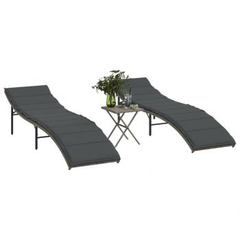 ARDEBO.de - Sonnenliegen 2 Stk. mit Tisch Grau Poly Rattan