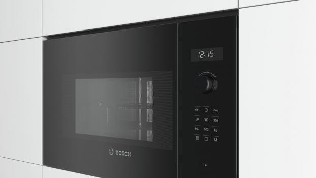 Bosch BEL554MB0 Serie 6 Einbau-Mikrowelle, 900 W, 25l, AutoPilot 8, Grill-Funktion, schwarz