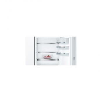 Bosch KIS77AFE0 Serie 6 Einbau Kühl-Gefrierkombination, Nischenhöhe: 158cm, 231L, Festtürtechnik, VitaFresh plus, LowFrost