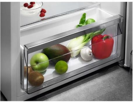 AEG RTB413D1AW Tisch-Kühlschrank mit Gefrierfach, 61 cm breit, 130 L, Obst- und Gemüseschublade, Eierablage, LED Beleuchtung, weiß