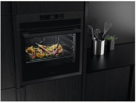 AEG BPE748380T A++ Einbaubackofen, 60 cm breit, 71L, Pyrolyse, WLAN-fähig, Grillfunktion, Kindersicherung, Kühlgebläse, schwarz matt