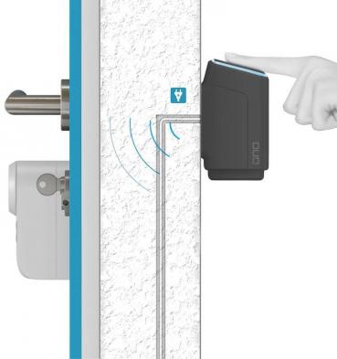 eKey uno Set Fingerprint mit Funk inkl. eqiva BLUETOOTH Smart Türschlossantrieb, Schwarz (200023)