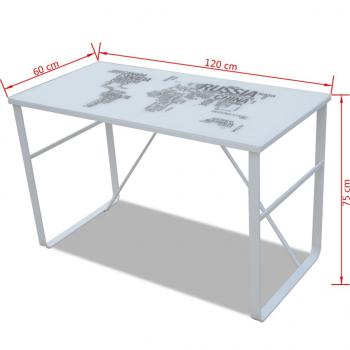 Schreibtisch mit Weltkarte