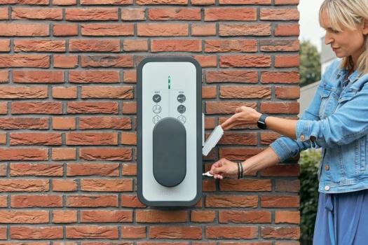 Hager witty start Wallbox, 3 Phasen, 11-22kW, IP55, Typ 2, weiß (XEV1K11T2)