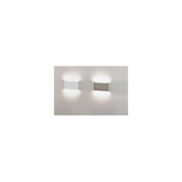 Brumberg LED-Wandanbauleuchte, IP54 strukturweiß, 530lm, 3000K (10046173)