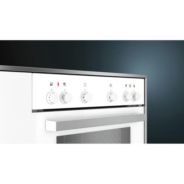 Siemens EQ110KA1WE EEK: A Einbauherd-Set mit Glaskeramikkochfeld (HE010FBV1 + EA645GN17), 60cm breit, 66L, 3D-Heißluft Plus, Schnellaufheizung, Bräterzone, weiß