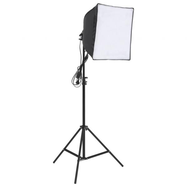 Fotostudio-Set mit Leuchten und Hintergrund