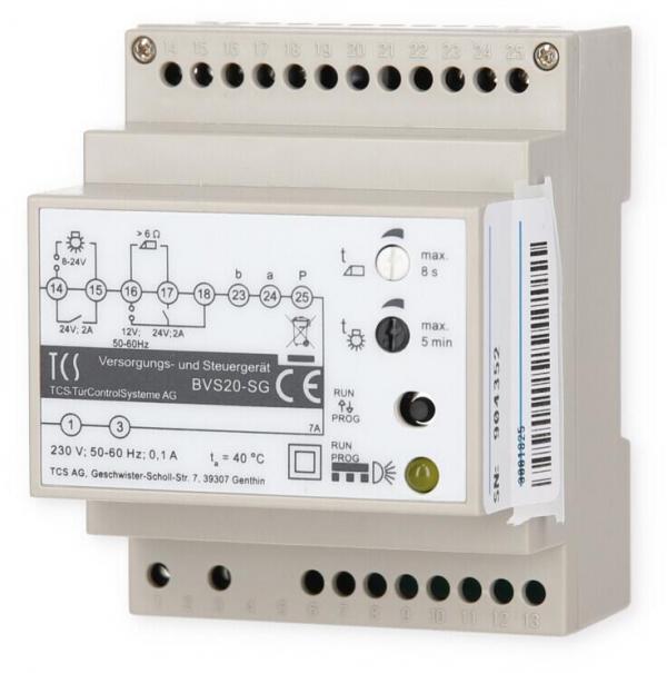 TCS PPAF03-EN/02 vorkonfigurierte Türsprechanlage für 3 Wohneinheiten, Aufputz, Freisprecher