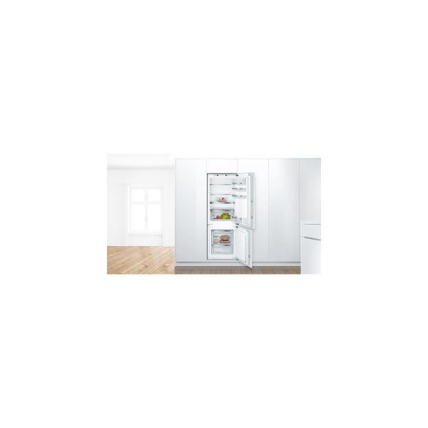 Bosch KIS77AFE0 Serie 6 Einbau Kühl-Gefrierkombination, Nischenhöhe: 158cm, 231L, Festtürtechnik, VitaFresh plus, LowFrost