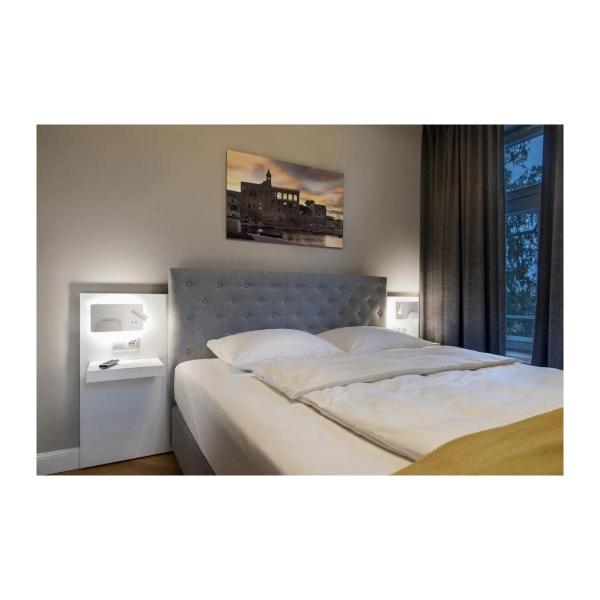 SLV SOMNILA SPOT Indoor LED Wandaufbauleuchte, 3000K, V. links, USB, weiß (1003457)