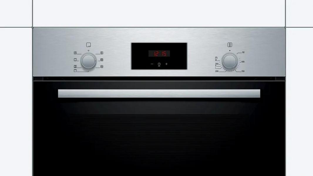 Bosch HBD231VR61 EEK: A Einbau-Backofen-Set mit Elektro-Kochfeld (HBF133BR0 + PKN645BA2E), 60 cm breit, 71 L, 3D-Heißluft, Eco Clean Direct, Kindersicherung, Rahmen aufliegend, schwarz