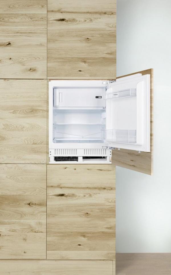 Amica UKSX 361 901 Unterbau-Kühlschrank mit Gefrierfach, Nischenhöhe: 82 cm, 111 L, Festtür-Technik, elektronische Steuerung, Tür-Offen-Alarm, Supergefrierfunktion, weiß (1195028)