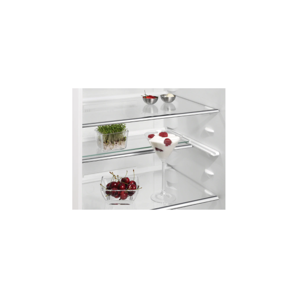 AEG SFS688FCAF Einbaukühlschrank, Nischenhöhe: 88cm, 118L, Festtürtechnik, Optispace, Frostmatic, LED-Display