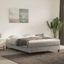 Boxspringbett mit Matratze Hellgrau 140x200 cm Samt